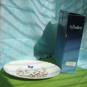 Aynsley Oval Fluted Dish 8"